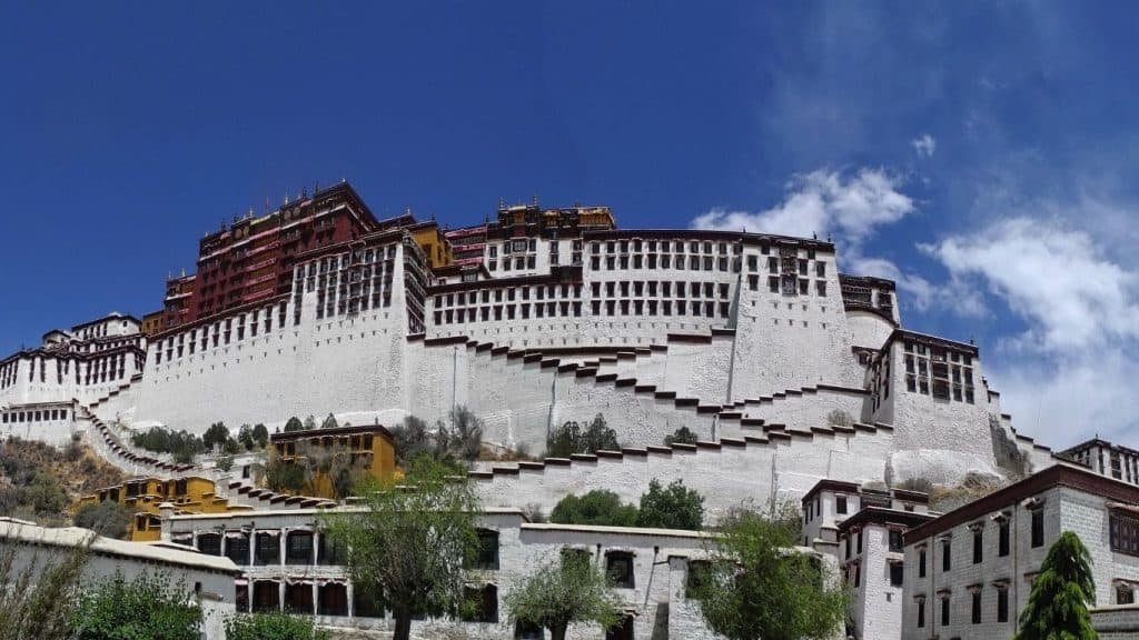 11 Tibet tour package