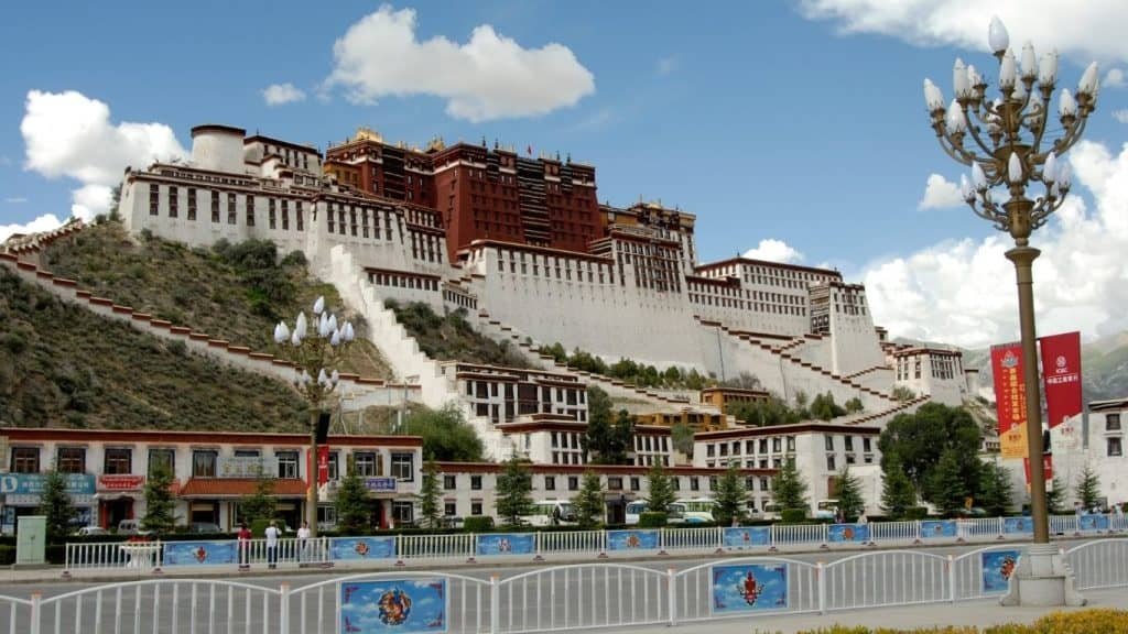 8 Tibet tour package